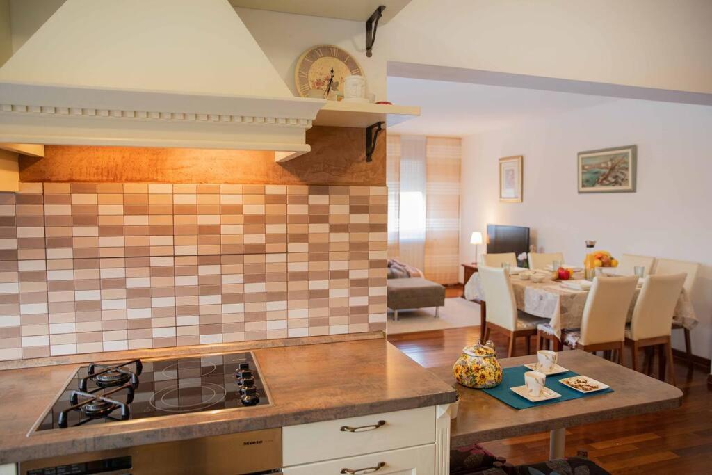 Sunny Day -Arena Zagreb , 2 Bathrooms, 102M², Extérieur photo
