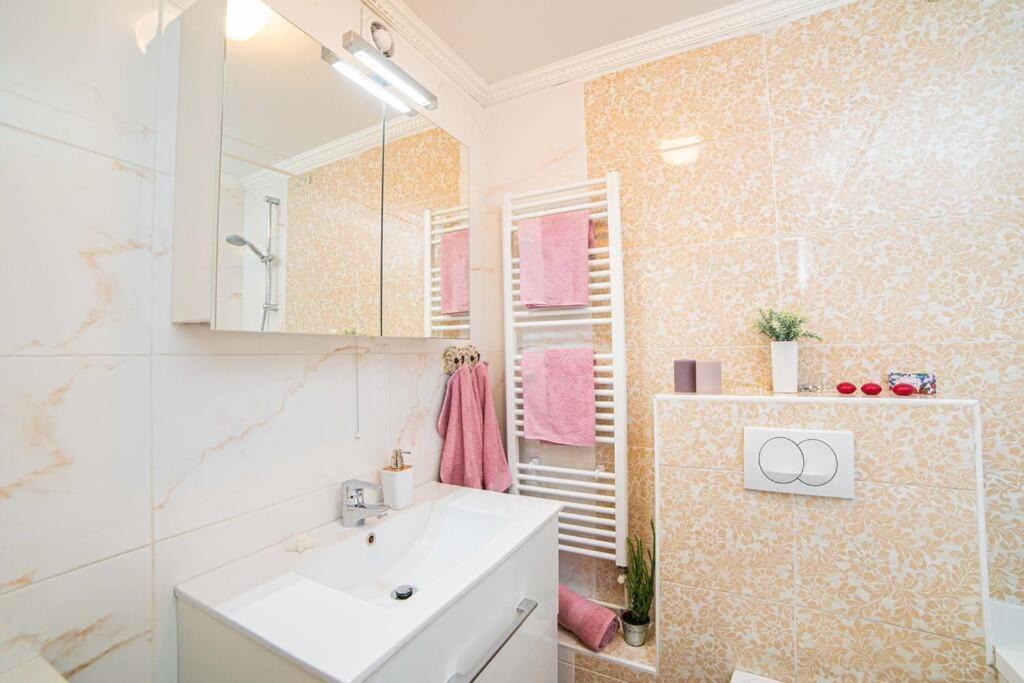 Sunny Day -Arena Zagreb , 2 Bathrooms, 102M², Extérieur photo